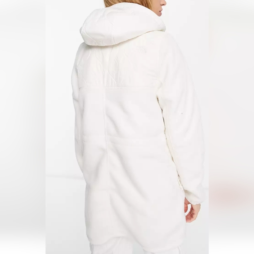 North Face quilted fleece coat - Picture 2 of 16